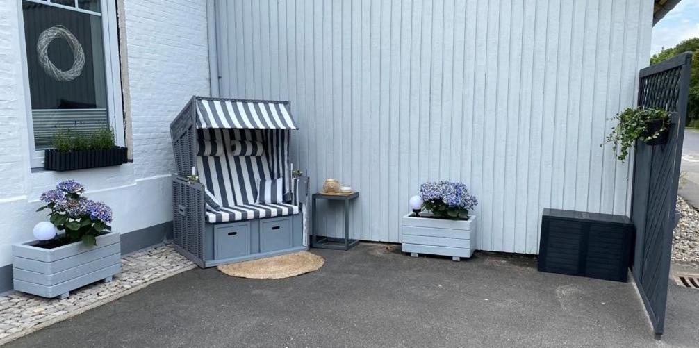 Appartement 1 Mit Kueche Und Neuem Bad, Frisch Saniert Friedrichskoog Exterior foto